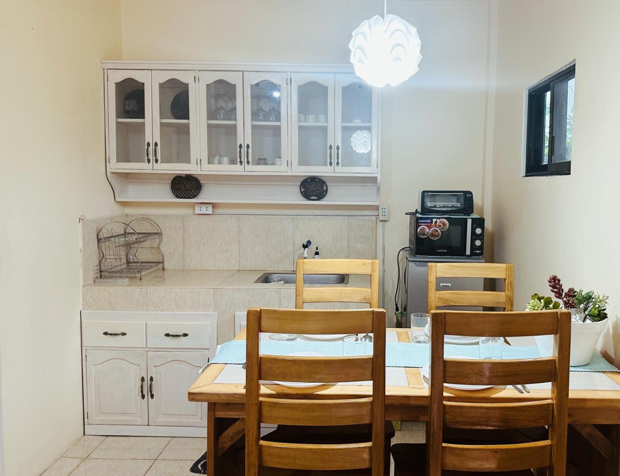 Home In Taytay Ngoại thất bức ảnh